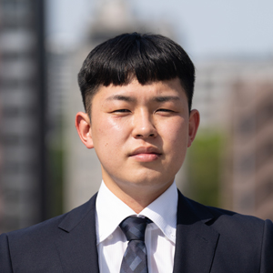 プロフィール
