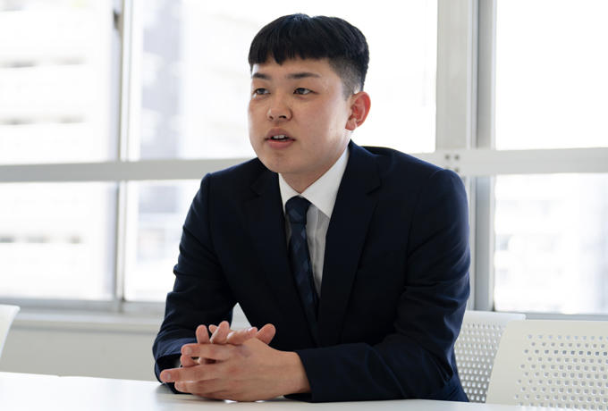社員インタビュー